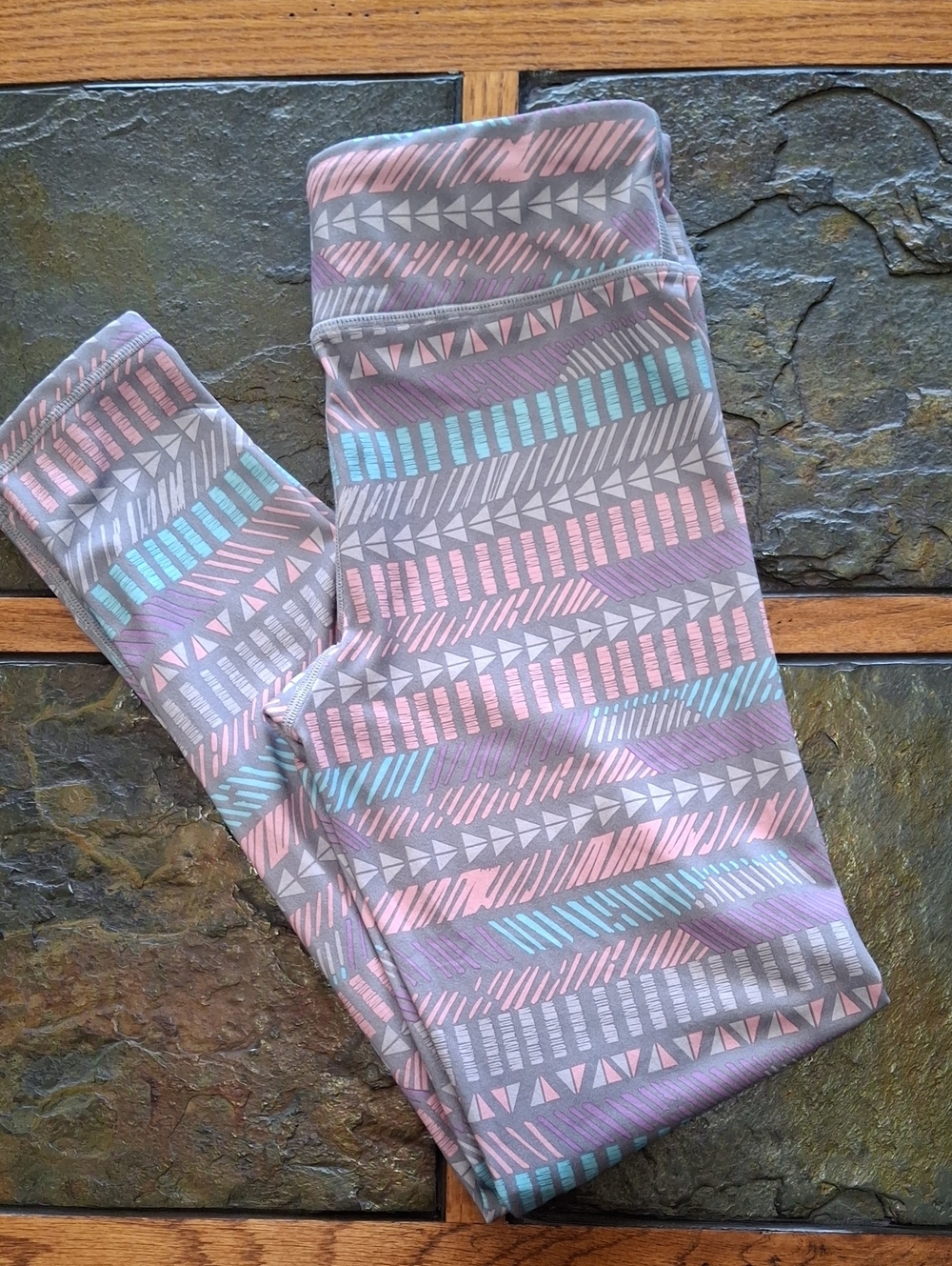 Eddie Bauer Girls' Pastel Geo Print Leggings
